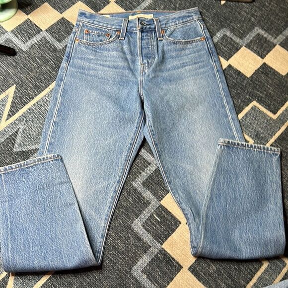 LEVI'S
Wedgie NWOT - Picture 7 of 7
